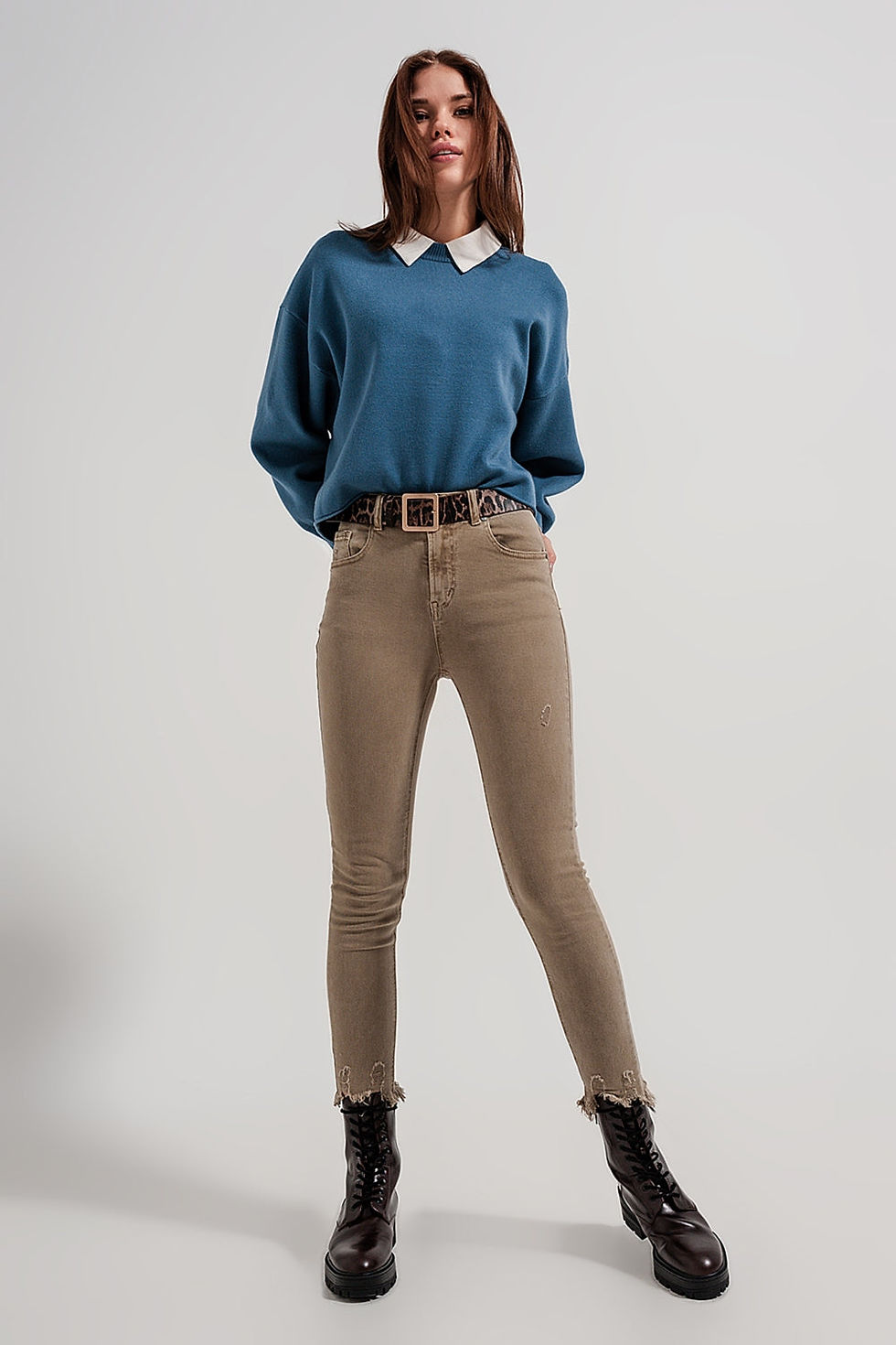 Thumbnail: Raw Hem Skinny Jeans in Beige