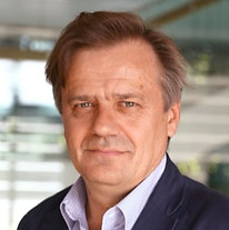 Roman Kechur_edited.jpg