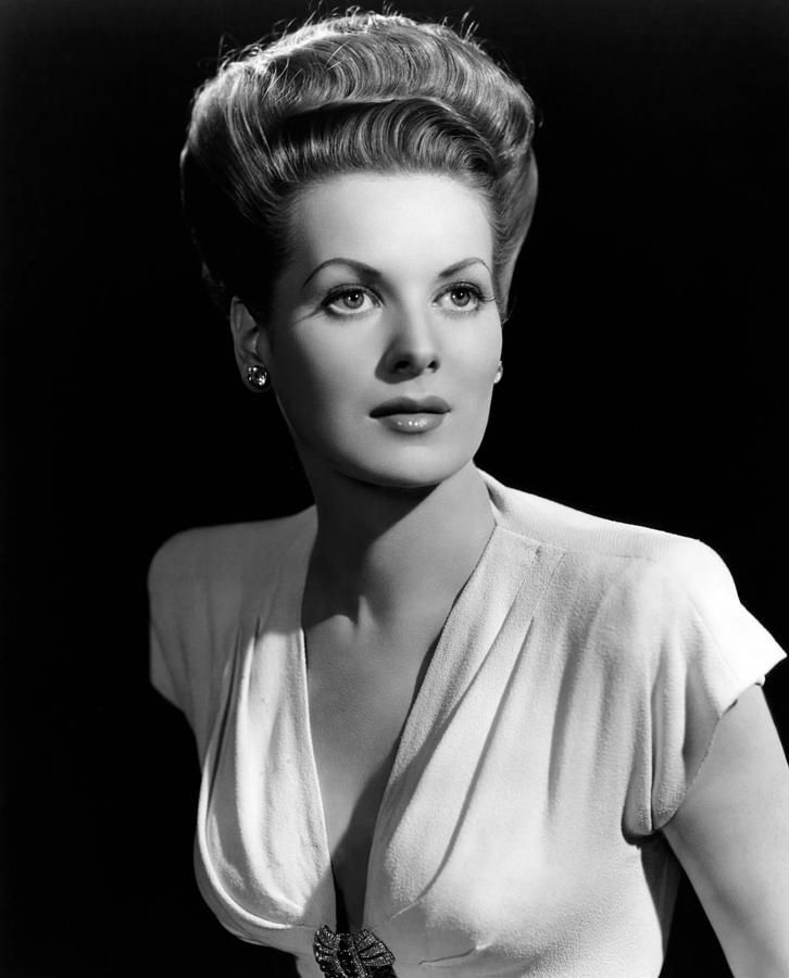 The Fiery Spirit of Hollywood Cinema