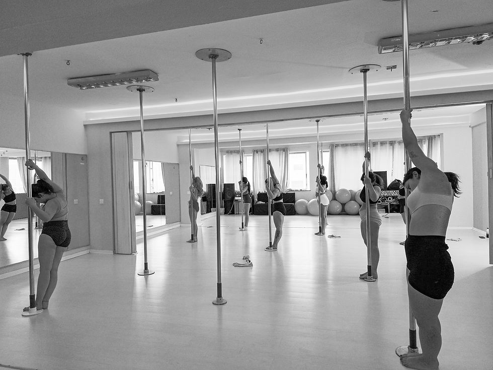 Μαθήματα Pole dance στο κέντρο της Θεσσαλονίκης