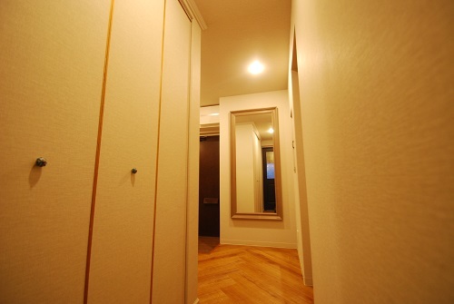 o0500033512935647688