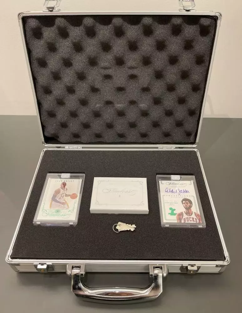 Why Flawless is the Best Panini Basketball Set of All Time