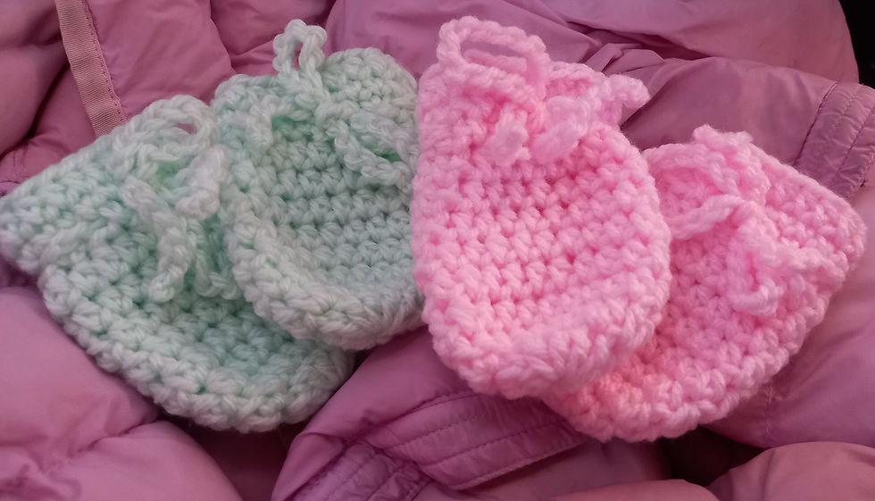 Thumbnail: Baby mittens 