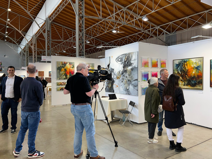 Painting_Abstract_Art_Interior_design_Noble_Art_Nexus_Festmenyek_Lakberendezes_Vienna_Art_Fair_2025_IMG_0518