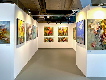 Painting_Abstract_Art_Interior_design_Noble_Art_Nexus_Festmenyek_Lakberendezes_Budapest_Contemporary_Art_Fair_2025_IMG_5044