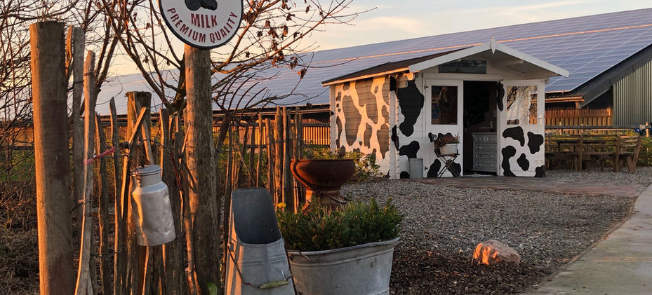 Bauernhof am Wattenmeer Milchtankstelle