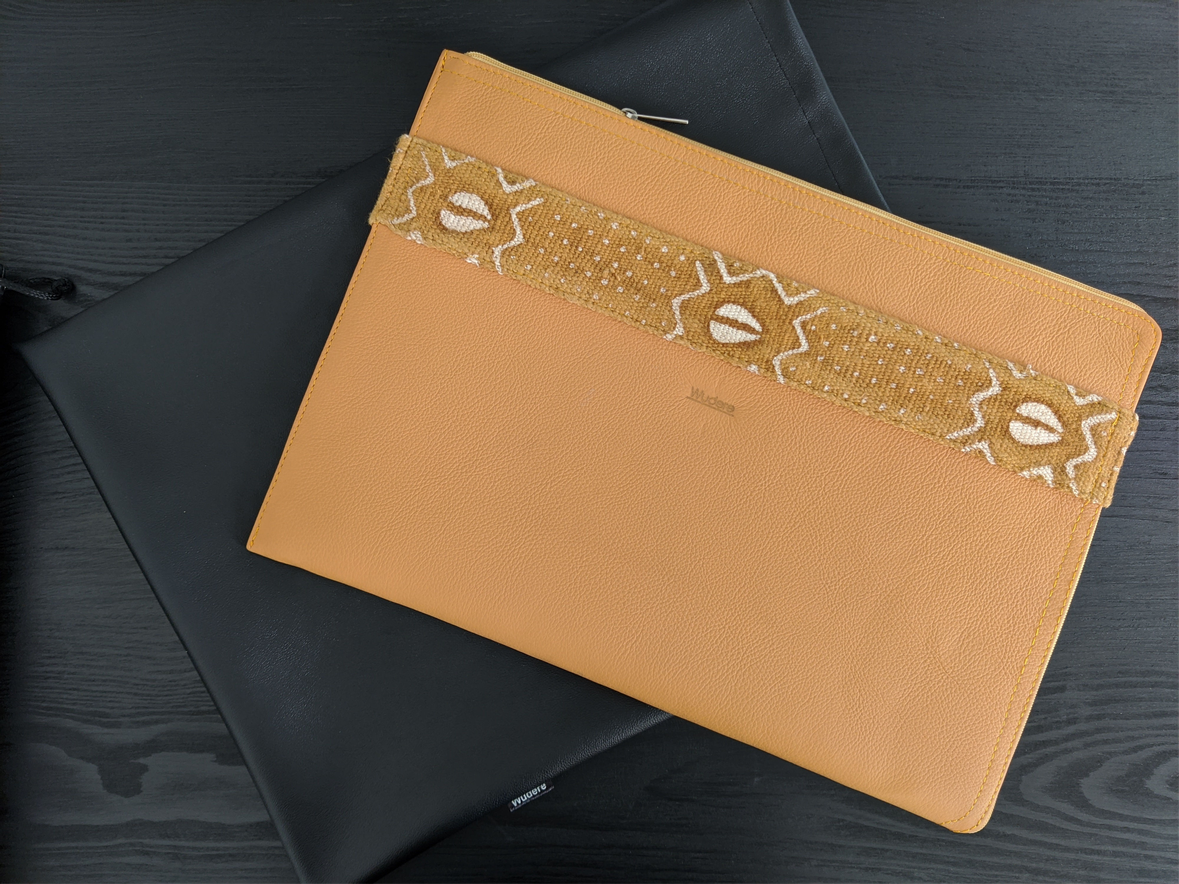 MacBook & Laptop case  - Yellow 15''