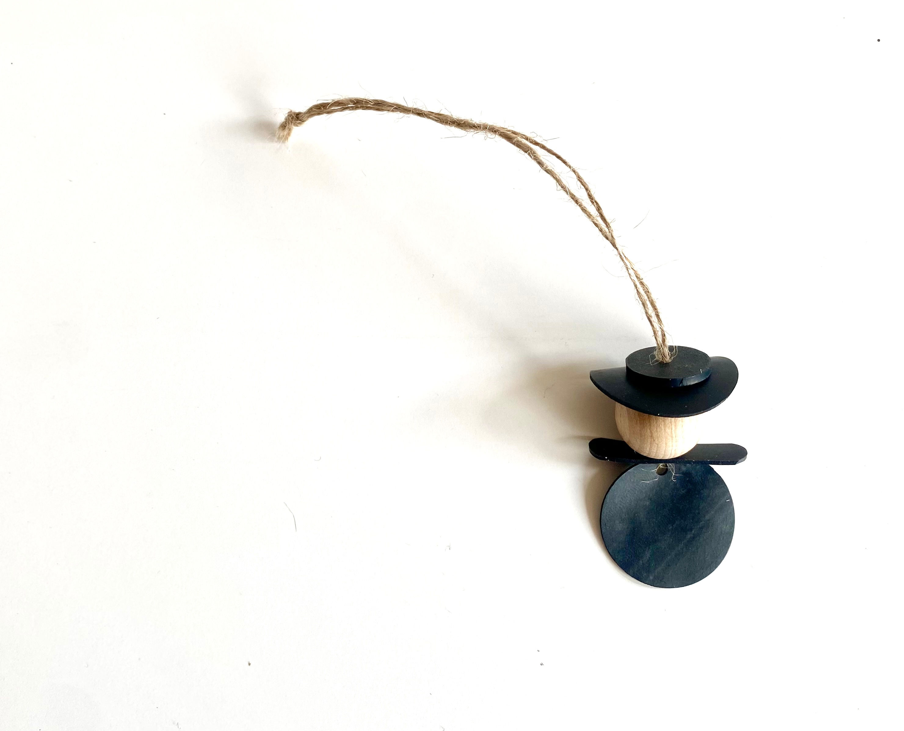 Augustin à suspendre