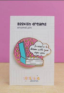 Book pin badge 2.jpg