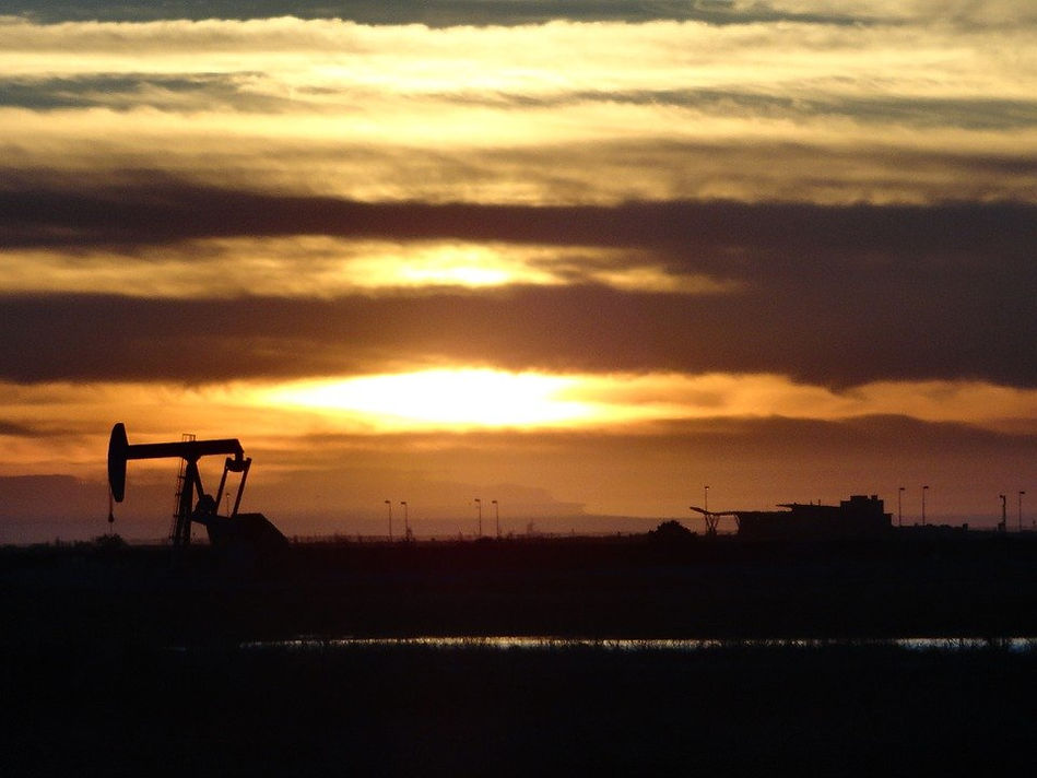 oilrig3.jpeg