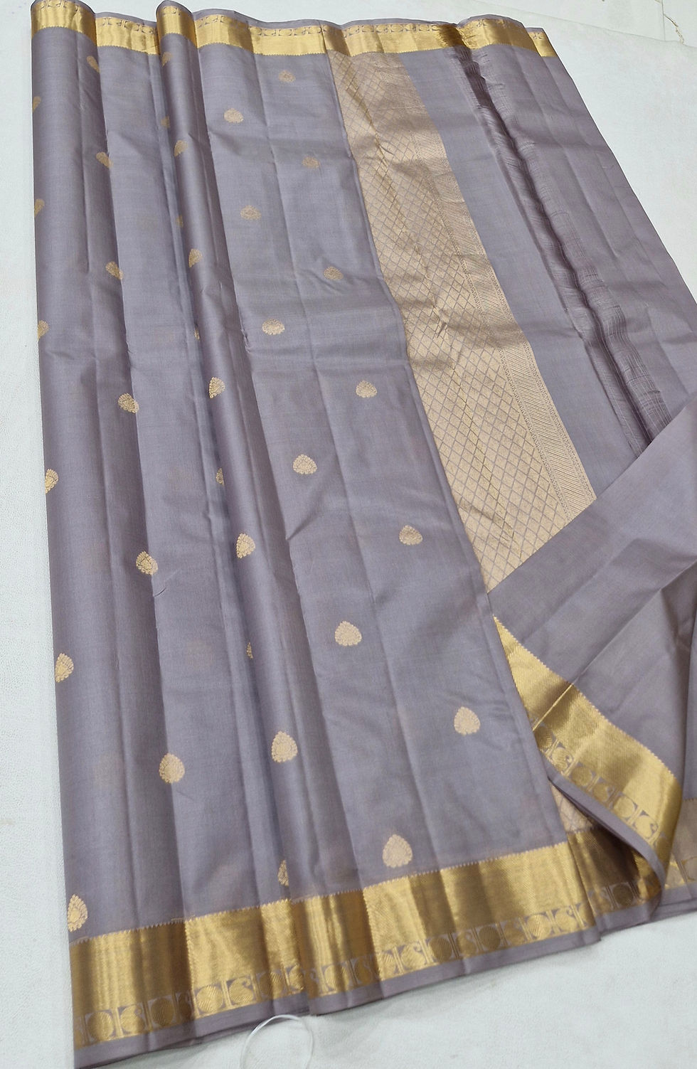Thumbnail: Mint grey colour Kanchipuram pure silk saree 
