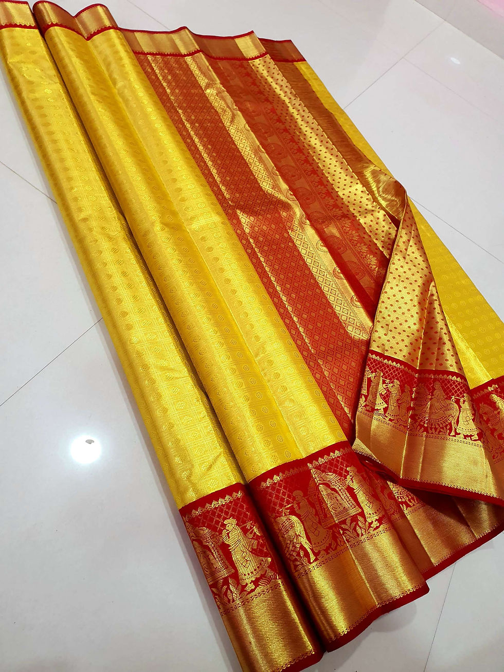 Red colour with golden yellow colour kanchipuram pure silk saree