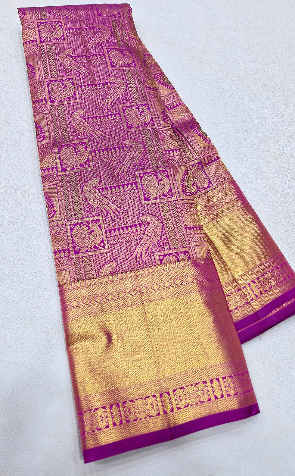 Thumbnail: Magenta colour kanchipuram pure silk bridal saree 