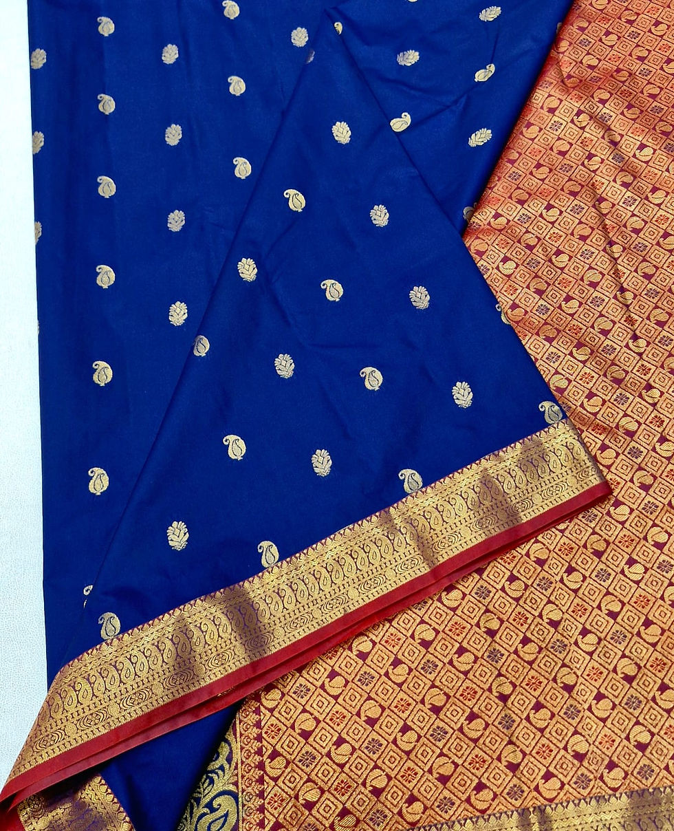 Thumbnail: Red colour with navy blue colour Kanchipuram pattu saree