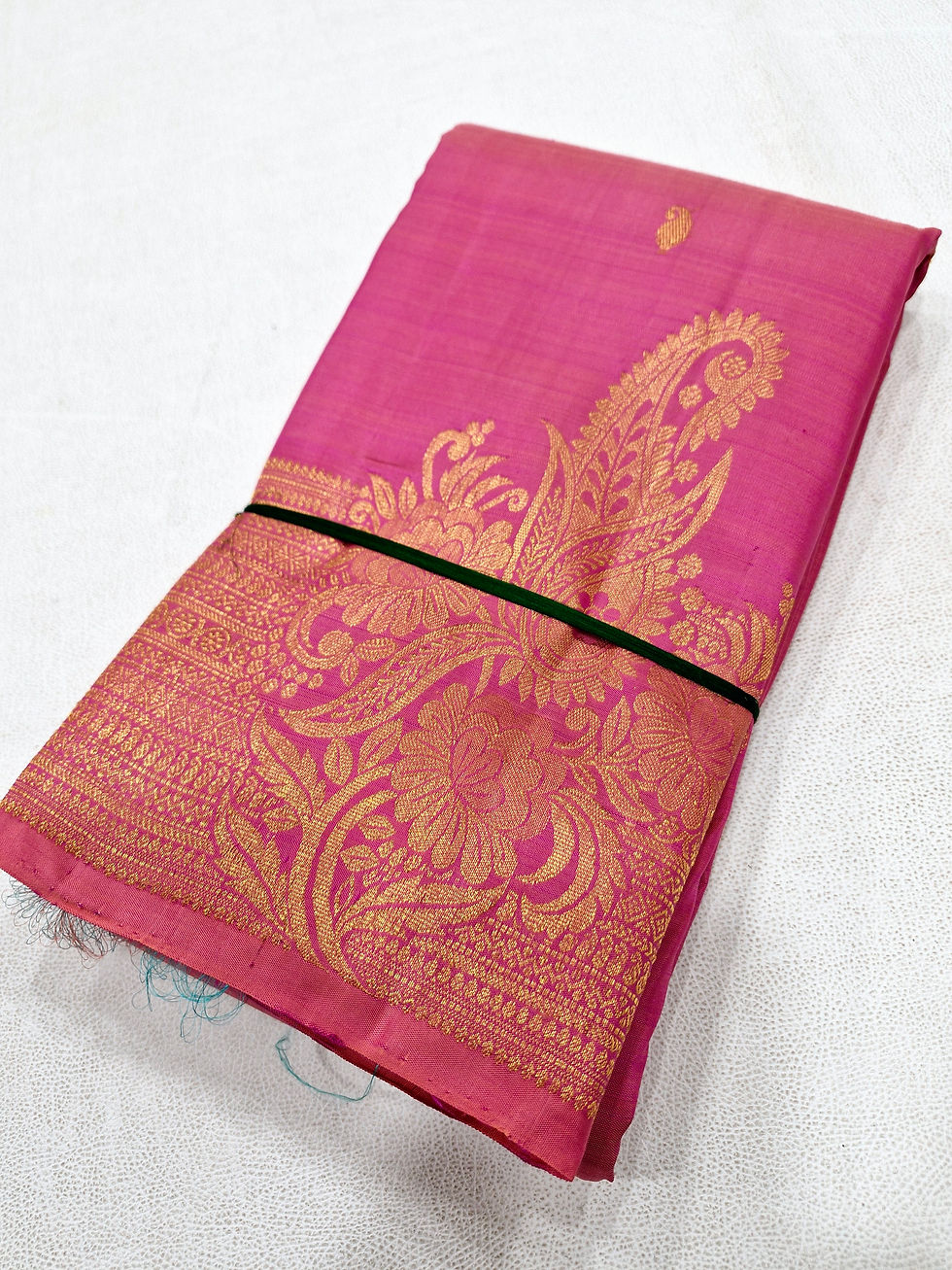 Thumbnail: Rama green colour with onion pink colour Kanchipuram pure silk saree 