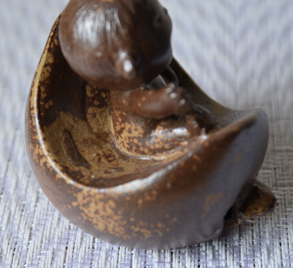 Thumbnail: vintage japanese dorei bell momotaro peach boy Bizen yaki ware toshoen gama studio pottery wood fired collector folk toy 70s