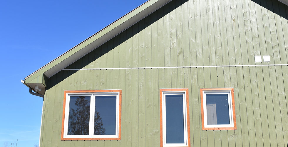 Woodview 1 x 10 Pine Shiplap Siding_edit
