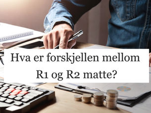 Student som jobber med R-matte oppgaver. 