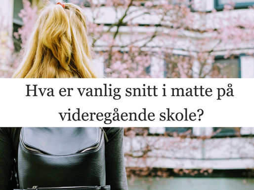 Elev på vei til skolen. 