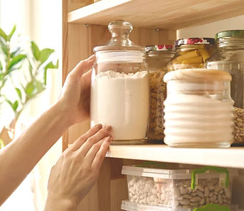 walk-in-pantry-ideas-lead-getty-1023-ad7