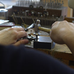 hammering at ring filling