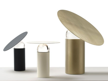 ERA lampada da tavolo interattiva di design con sfera di vetro
