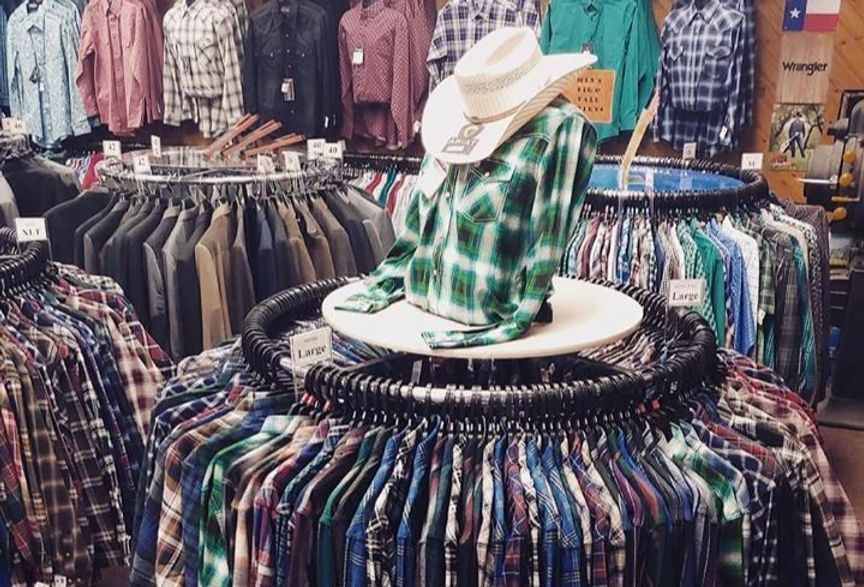 Alterations Gigantic Cleaners & Alterations 콜로라도