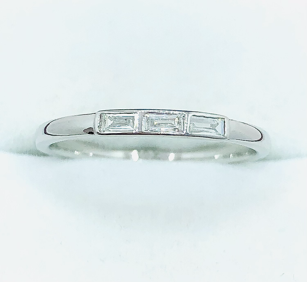Thumbnail: 3 Baguette Ring in 10k Gold (10749)