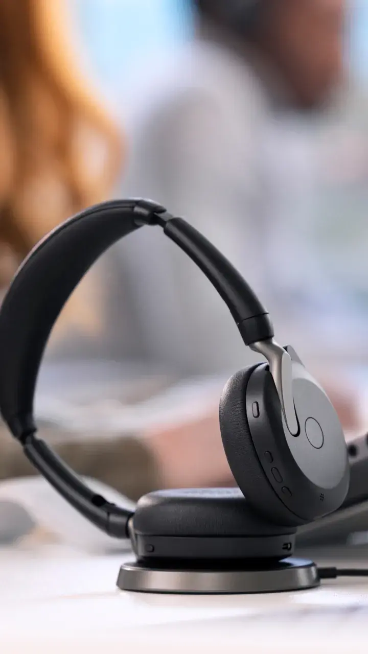 Thumbnail: Jabra Evolve2 65 Flex Headset with Wireless Charging Pad