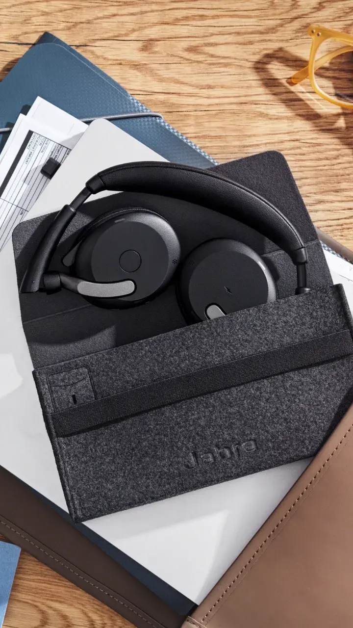 縮圖：Jabra Evolve2 65 Flex Headset with Wireless Charging Pad