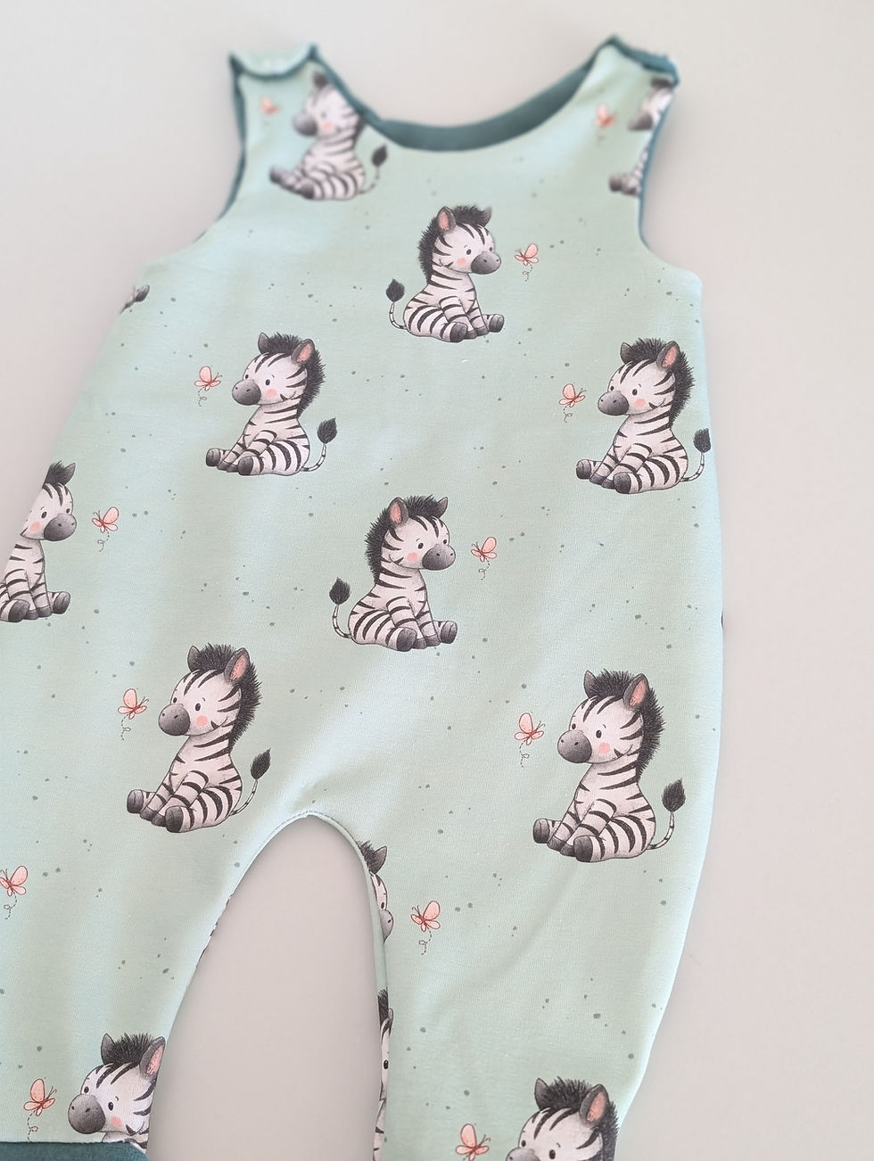 Miniaturbild: Strampler Streifchen Zebra