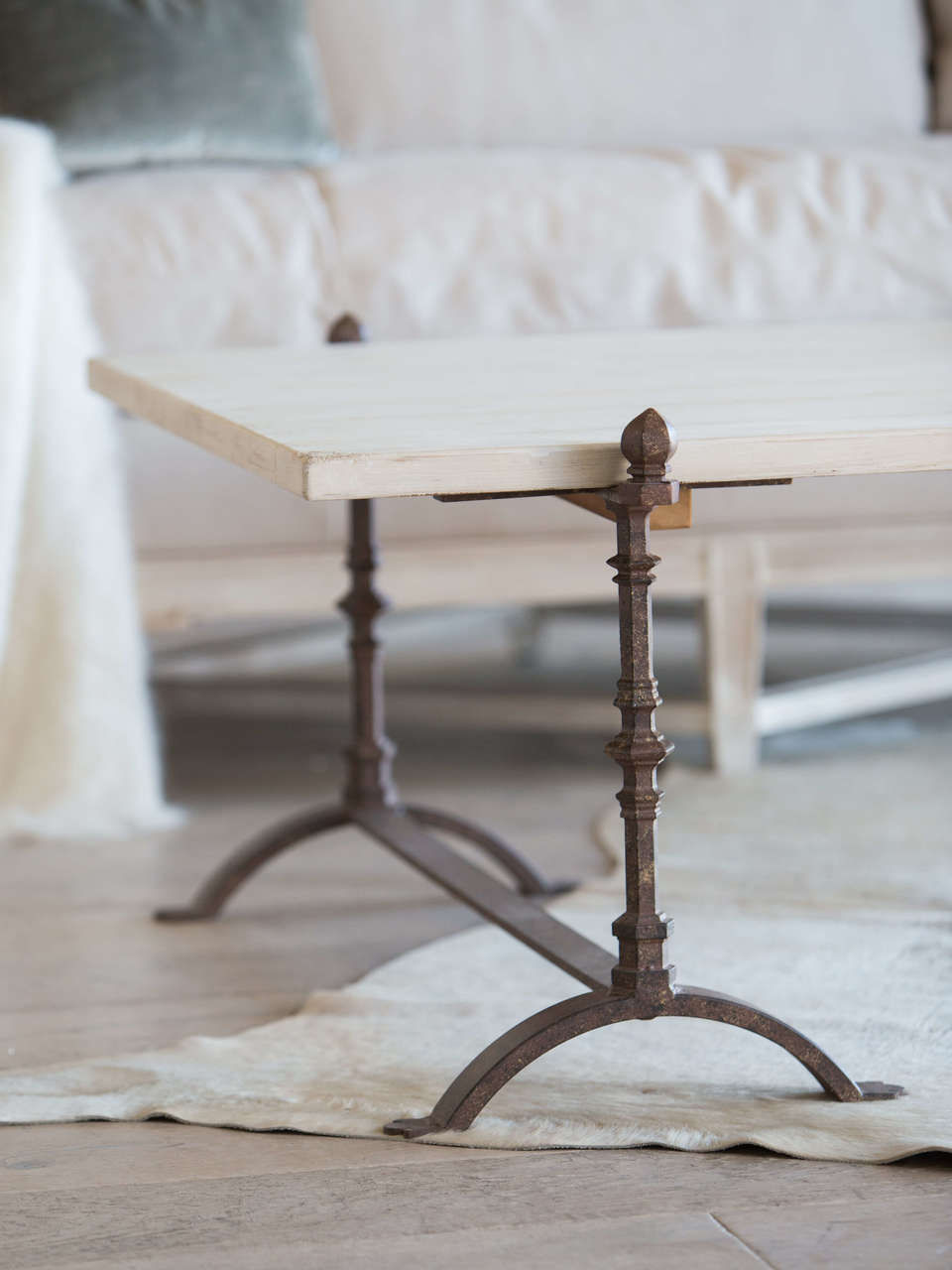 Küçük resim: eloquence st remy coffee table
