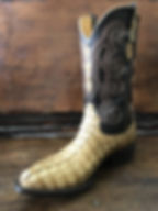 Caiman tail Oval Butter