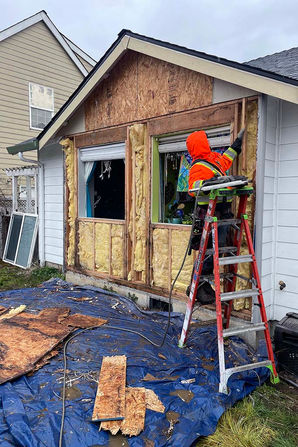 Dry rot and partial siding repair in Salem Oregon