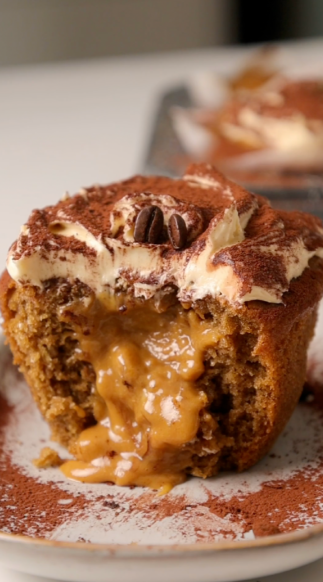Caramel Latte Cupcakes 