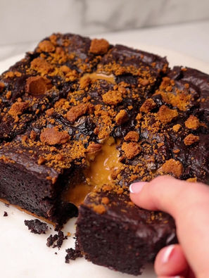 Molten Biscoff Brownies 