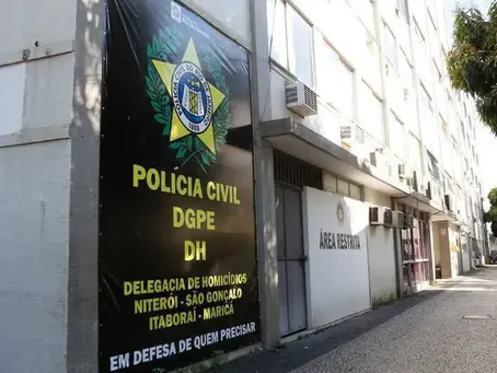 Dois homens são encontrados mortos a tiros no Barro Vermelho, em São Gonçalo