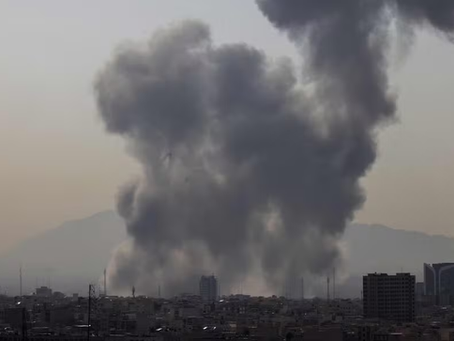 Hezbollah retoma ataques contra Israel e conflito escala no Oriente Médio