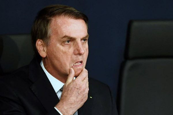 Bolsonaro coleciona recuos em seu primeiro ano de mandato / Evaristo Sá/AFP