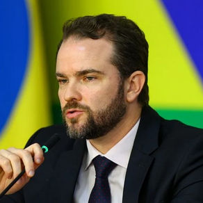 Durigan diz que fez apelo a Motta por votação do PL dos Combustíveis