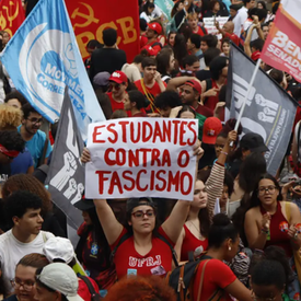 Sem medo: em meio a ameaças, estudantes mantêm ato em Niterói nesta sexta-feira (9)