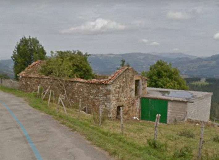 Casa na Cantábria, região de Ruesla, Serra de La Alcomba (Espanha) 