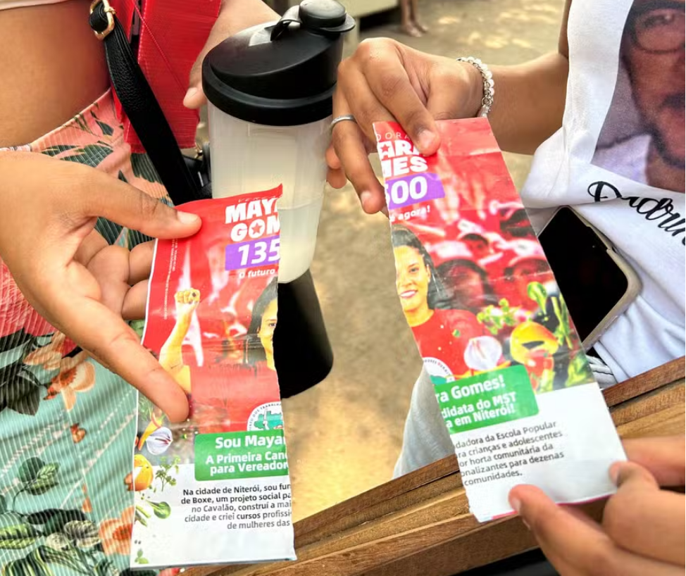 Panfleto foi rasgado/Foto: Reprodução