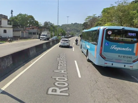 Mulher morre atropelada na RJ-104, em Niterói