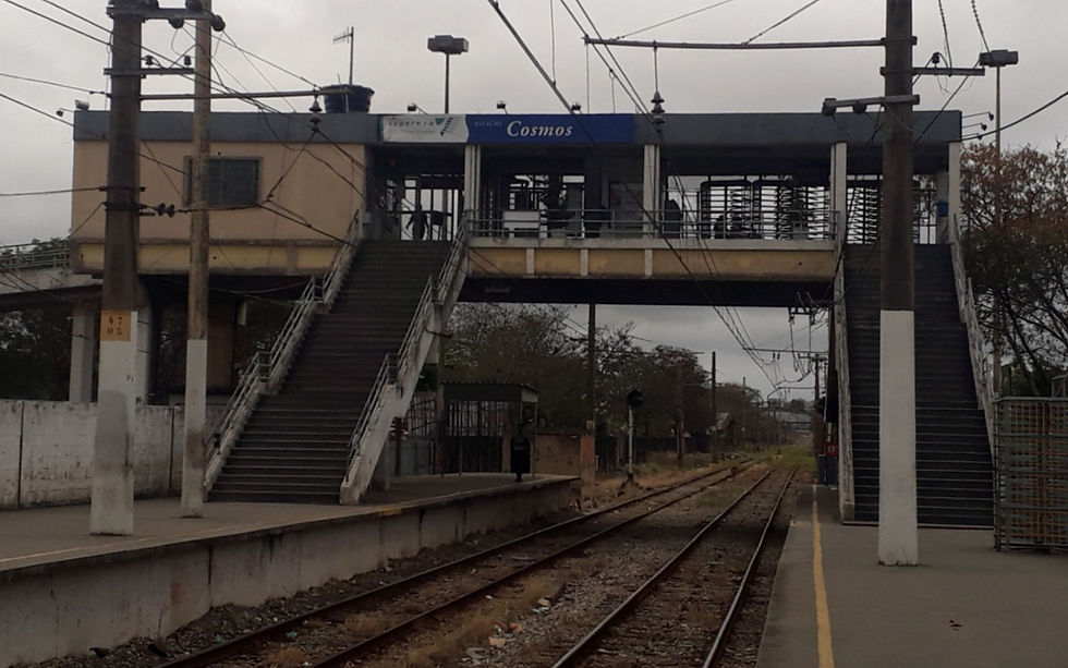Homem morre atropelado por trem em Cosmos