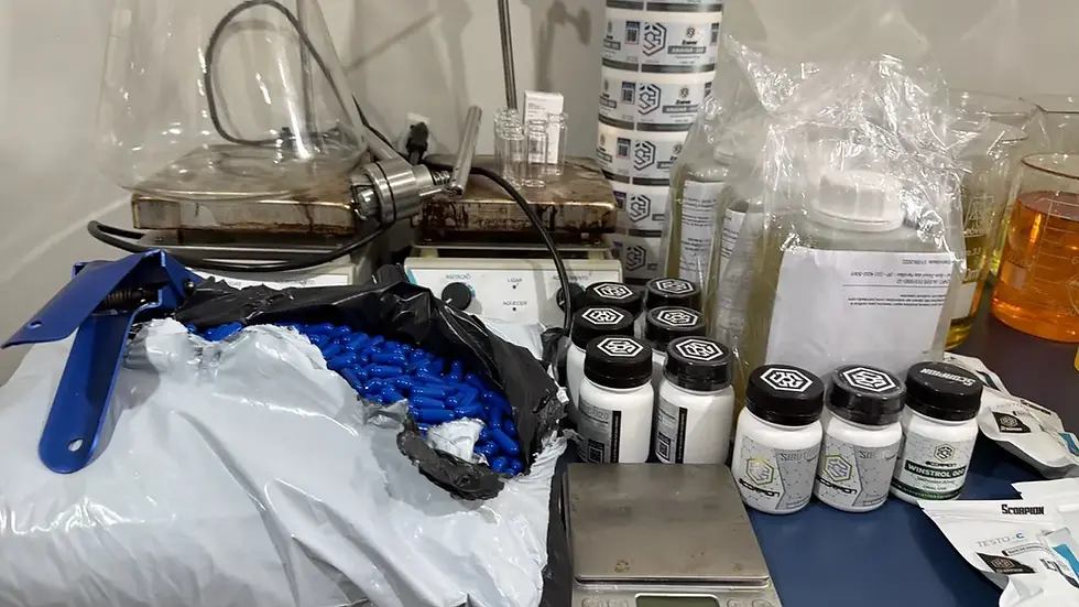 Polícia Civil estoura fábrica clandestina de anabolizantes em São Gonçalo
