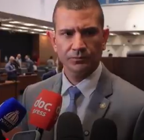 Douglas Ruas nega desistência de pré-candidatura ao governo do Rio