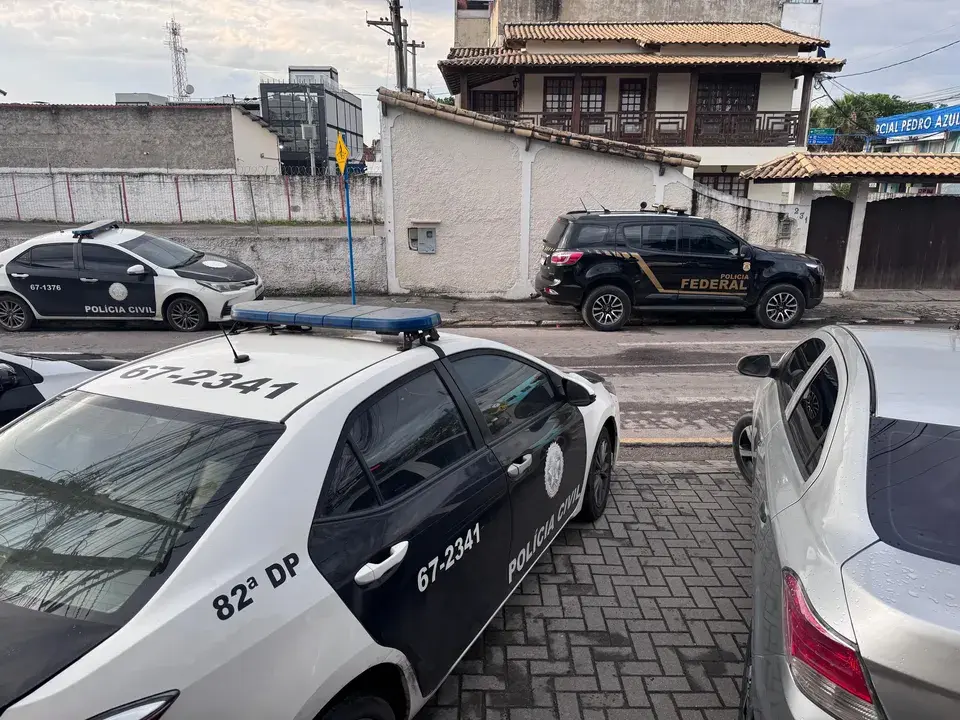 Operação Fluxo Oculto cumpre mandados em São Gonçalo e Maricá nesta quarta (30)