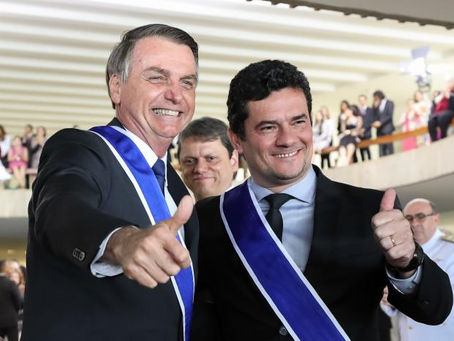 Eu sei o que vocês fizeram nas eleições passadas, por Rafael Abreu