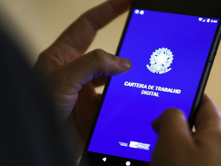 Taxa de desemprego fica em 11,1% e informalidade atinge 40,1% da população, diz IBGE